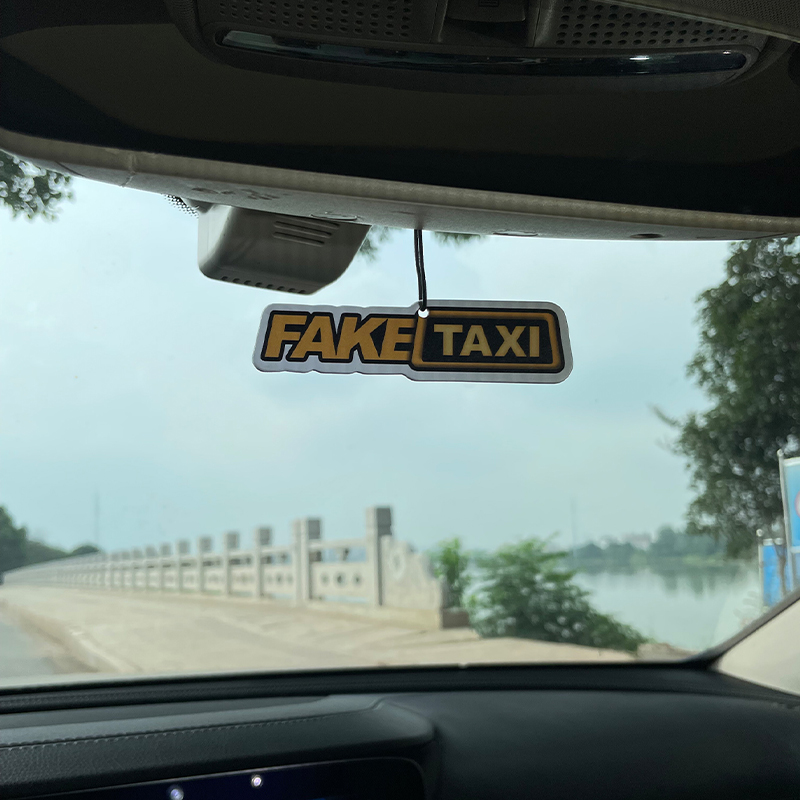 Fake Taxi, Very Funny and Amus - Home Office Tax recensie en prijs
