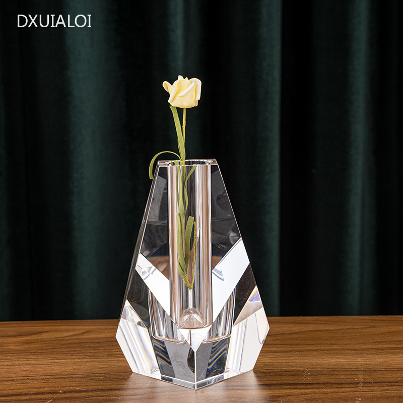 Modern minimalist crystal vase - Home Office Interior Design recensie en prijs
