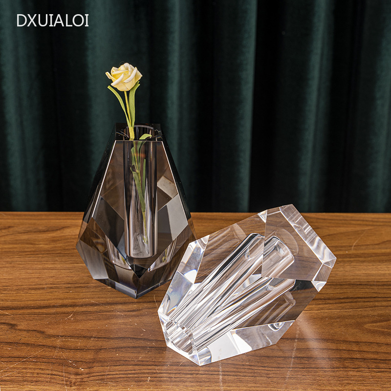 Modern minimalist crystal vase - Home Office Interior Design recensie en prijs
